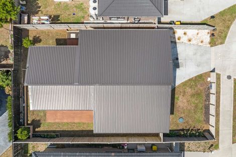 Photo of property in 17 Piripono Crescent, Pukekohe, 2120