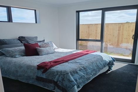 Photo of property in 2 Lignite Street, Ramarama, 2579