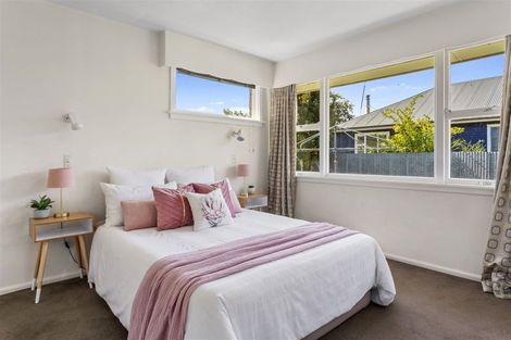 Photo of property in 23 Aylmer Street, Somerfield, Christchurch, 8024