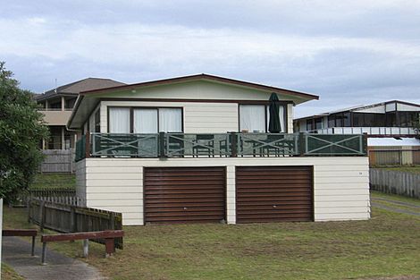 Photo of property in 10 Blue Bell Parade, Omaha, 0986