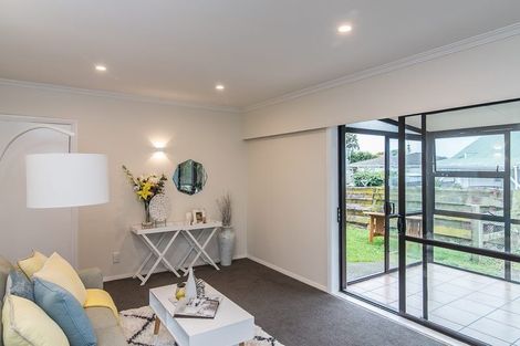 Photo of property in 49 Ocean Road, Paraparaumu Beach, Paraparaumu, 5032