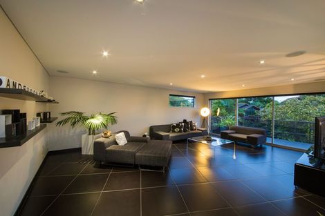 Photo of property in 25 Trent Avenue, Hokowhitu, Palmerston North, 4410
