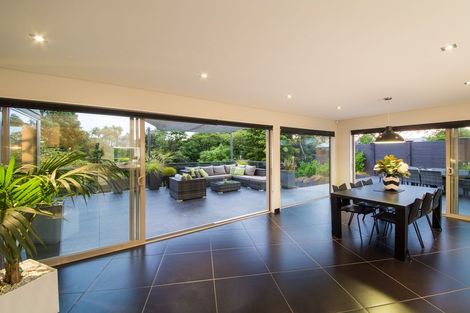 Photo of property in 25 Trent Avenue, Hokowhitu, Palmerston North, 4410