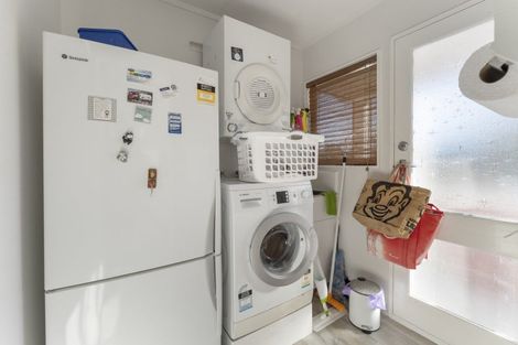 Photo of property in 63 Convent Road, Otaki, 5512