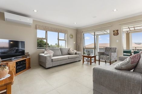 Photo of property in 12 Burwood Terrace, Gulf Harbour, Whangaparaoa, 0930