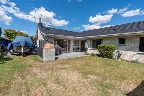 Photo of property in 57 Chedworth Avenue, Chedworth, Hamilton, 3210