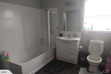 Photo of property in 137 Molesworth Street, Taita, Lower Hutt, 5011