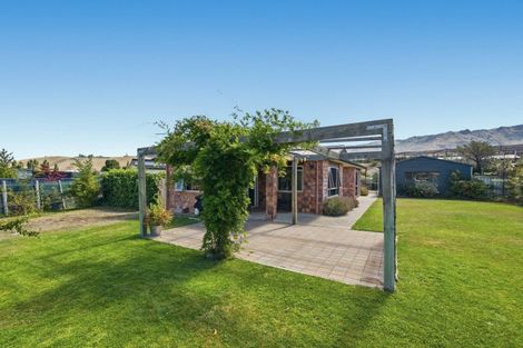 Photo of property in 10 Missy Crescent, Mount Pisa, Cromwell, 9383