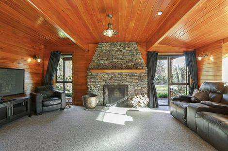 Photo of property in 721 Loburn Whiterock Road, Loburn, Rangiora, 7472