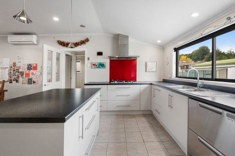 Photo of property in 30 Willoughby Street, Paeroa, 3600