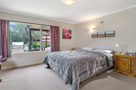 Photo of property in 29 La Lena Grove, Fitzherbert, Palmerston North, 4410