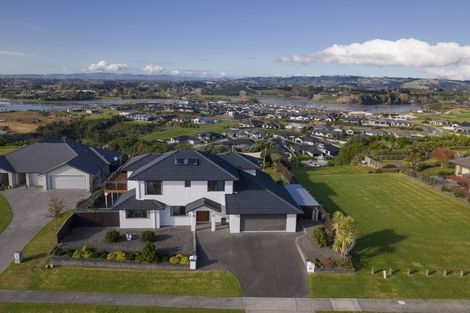 Photo of property in 26 Holyoake Terrace, Omokoroa, 3114