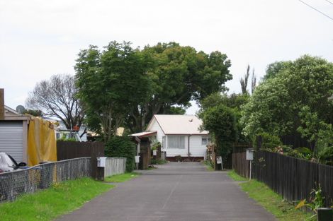 Photo of property in 9c Canal Road, Avondale, Auckland, 1026