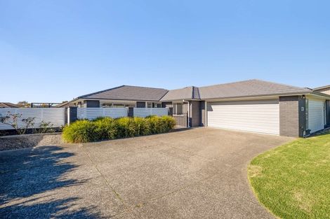 Photo of property in 9 Magnolia Crescent, Tawhero, Whanganui, 4501