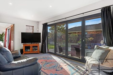 Photo of property in 14 Glasnevin Drive, Casebrook, Christchurch, 8051