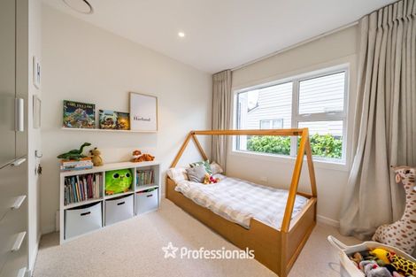 Photo of property in 32 Stellin Street, Boulcott, Lower Hutt, 5011