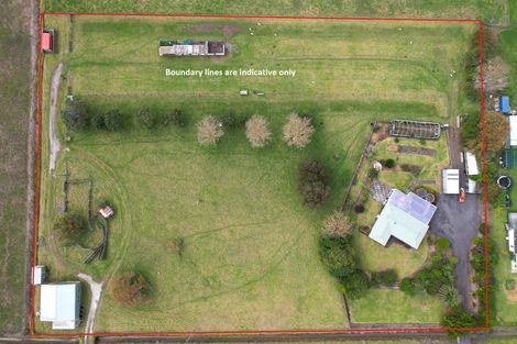 Photo of property in 76 Robertson Road, Ruawai, 0591