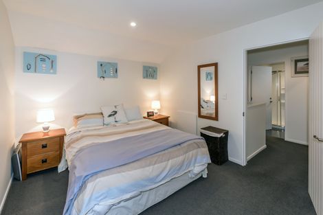 Photo of property in 32 Date Crescent, Aidanfield, Christchurch, 8025