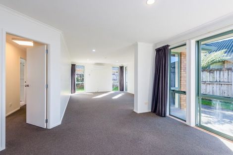 Photo of property in 209 Old Farm Road, Hamilton East, Hamilton, 3216