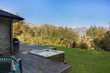 Photo of property in 7 Tall Tree Lane, Mount Creighton, Queenstown, 9371