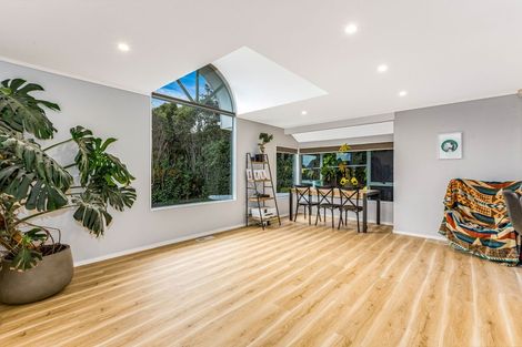 Photo of property in 10 Portage Place, Whitby, Porirua, 5024