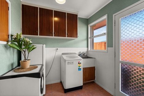 Photo of property in 27 Meadowland Street, Matua, Tauranga, 3110
