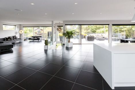 Photo of property in 25 Trent Avenue, Hokowhitu, Palmerston North, 4410