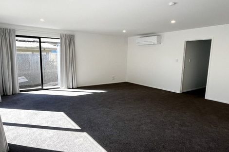 Photo of property in 2/8 Cherry Place, Casebrook, Christchurch, 8051