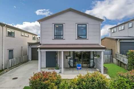 Photo of property in 3 Kuparu Street, Weymouth, Auckland, 2103