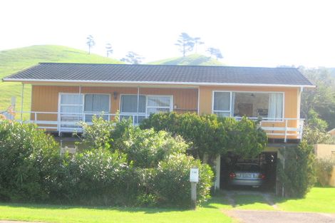 Photo of property in 138 Buffalo Beach Road, Whitianga, 3510