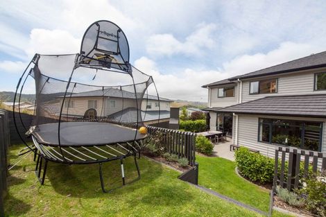 Photo of property in 53 Mauldeth Terrace, Churton Park, Wellington, 6037