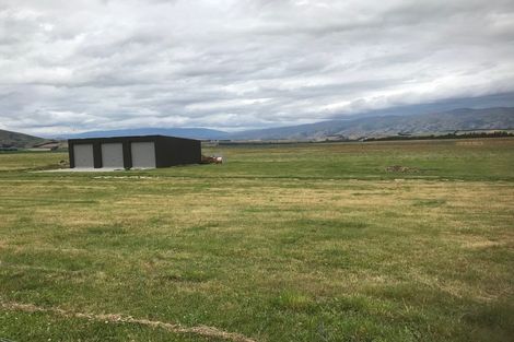 Photo of property in 100 Gladsmuir Road, Queensberry, Cromwell, 9383