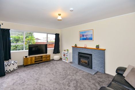 Photo of property in 404 Kotuku Street, Camberley, Hastings, 4120