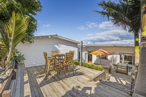 Photo of property in 2/21 Hythe Terrace, Mairangi Bay, Auckland, 0630