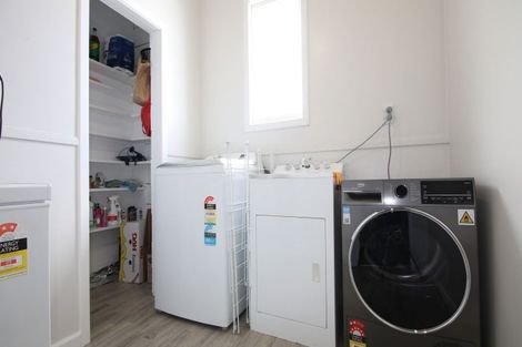 Photo of property in 54 Princes Street, Georgetown, Invercargill, 9812