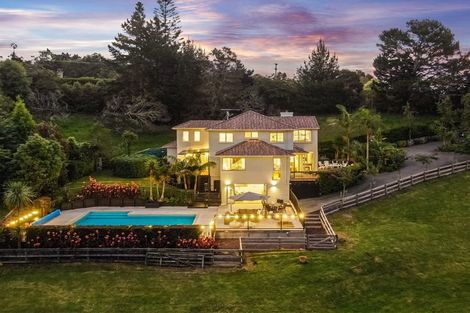 Photo of property in 135 Glenmore Road, Coatesville, Albany, 0793