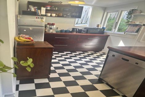 Photo of property in 10 Antico Street, Melrose, Wellington, 6023