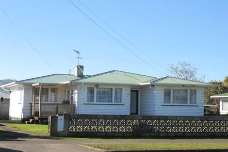 Photo of property in 58 Kelvin Road, Papakura, 2110
