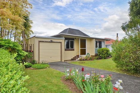 Photo of property in 6 Cairnfield Road, Kensington, Whangarei, 0112