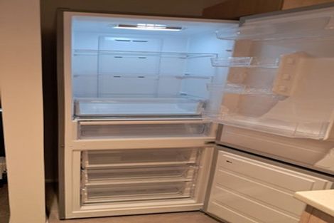 Photo of property in 2e/30 Westward Ho, Glen Eden, Auckland, 0602