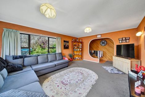 Photo of property in 10 Fitzroy Street, Normanby, Hawera, 4614