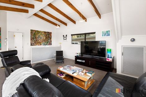 Photo of property in 28 Ocean View Road, Waihi Beach, 3611