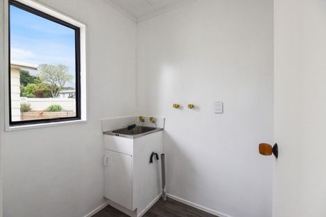 Photo of property in 20 Augustus Earle Place, Pukehangi, Rotorua, 3015