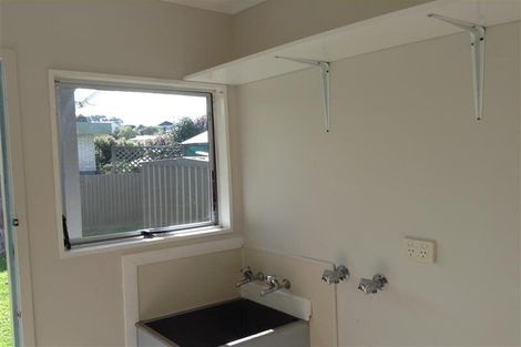 Photo of property in 71 Ross Street, Onerahi, Whangarei, 0110