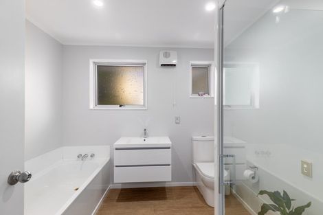 Photo of property in 2 Panckhurst Drive, Woodend, 7610