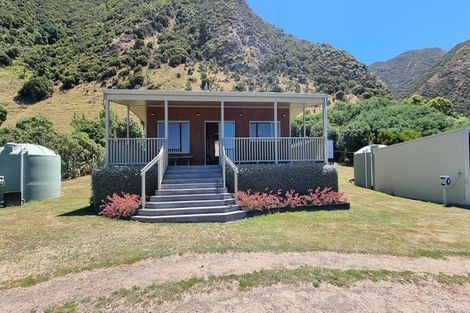 Photo of property in 402 Tora Farm Settlement Road, Tora, Martinborough, 5782