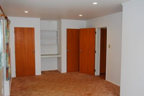 Photo of property in 33 Ironside Road, Johnsonville, Wellington, 6037