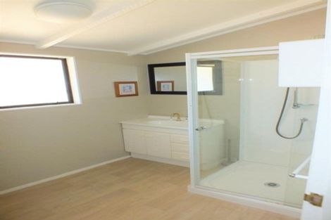 Photo of property in 109 Karaka Place, Matarangi, Whitianga, 3592