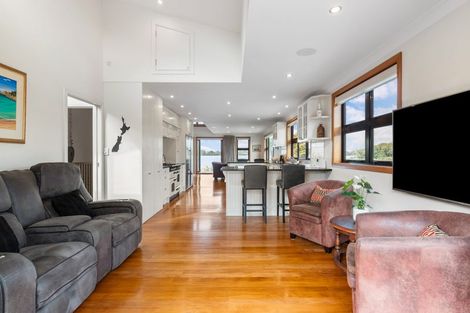 Photo of property in 8 Eric Price Avenue, Takapuna, Auckland, 0620