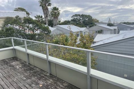 Photo of property in 35j Garnet Road, Westmere, Auckland, 1022